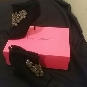 Betsey Johnson peep toe shoes